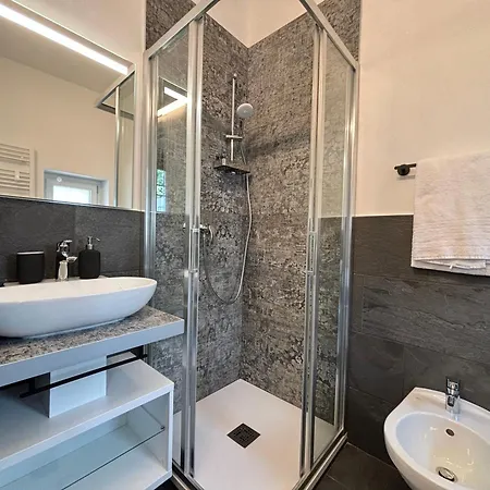Appartamento Rigoletto, Garden, Air Comnditioning - Larihome A69